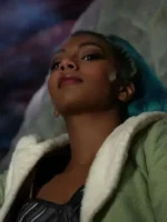 One Piece S02 Charithra Chandran Green Coat
