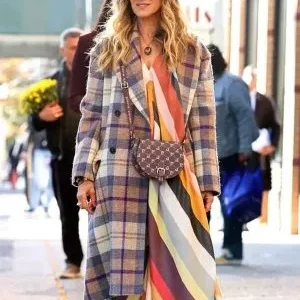 Carrie Bradshaw And Just Like That Plaid Coat – Iconic TV Style